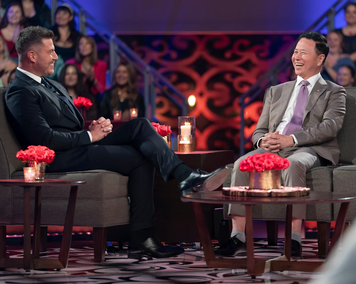 Tell Me How It's Gone Down by MaRoses on DeviantArt