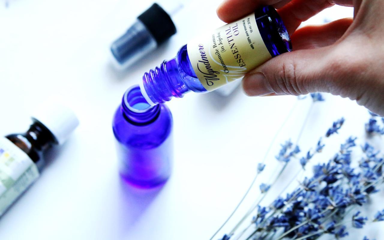 Essential Oil Pillow Spray DIY Essential Oil Pillow Spray DIY